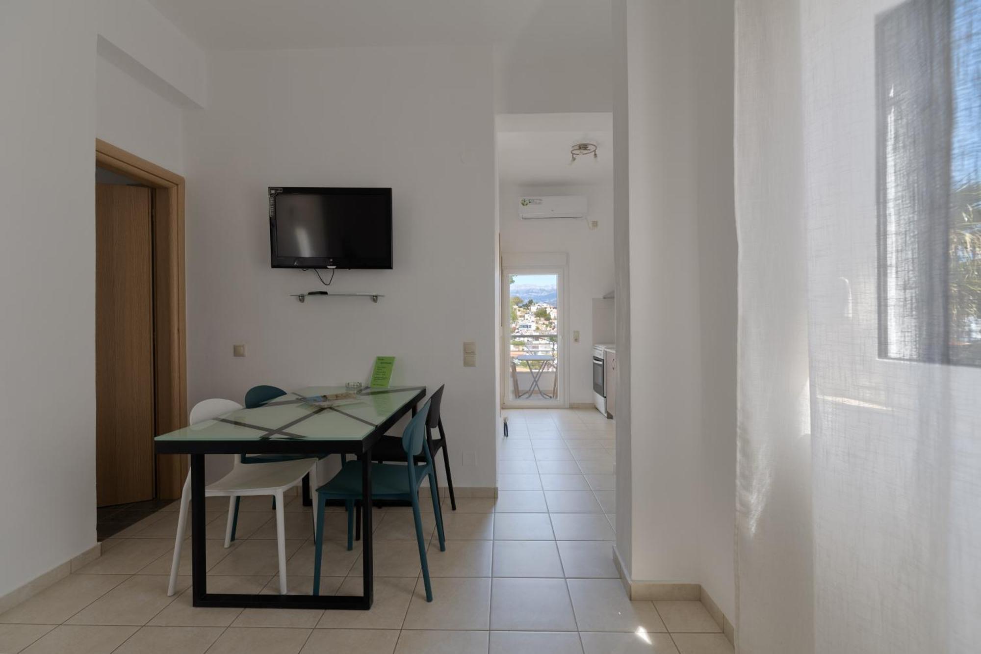 Korfes Apartments Kamilari Exterior photo